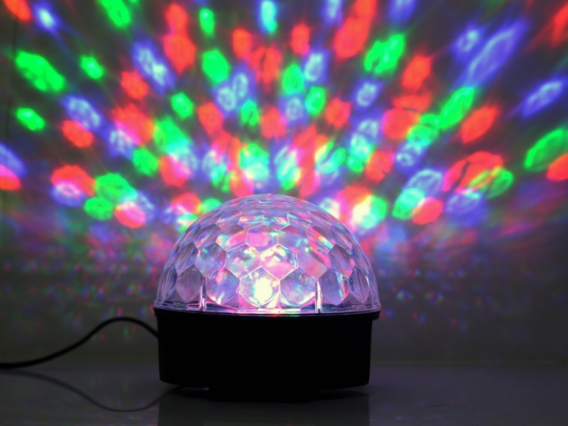 Светодиодный дискошар c USB - LED RGB Magic Ball Light 18W-24W Model:YX-024-M3 6 цветов