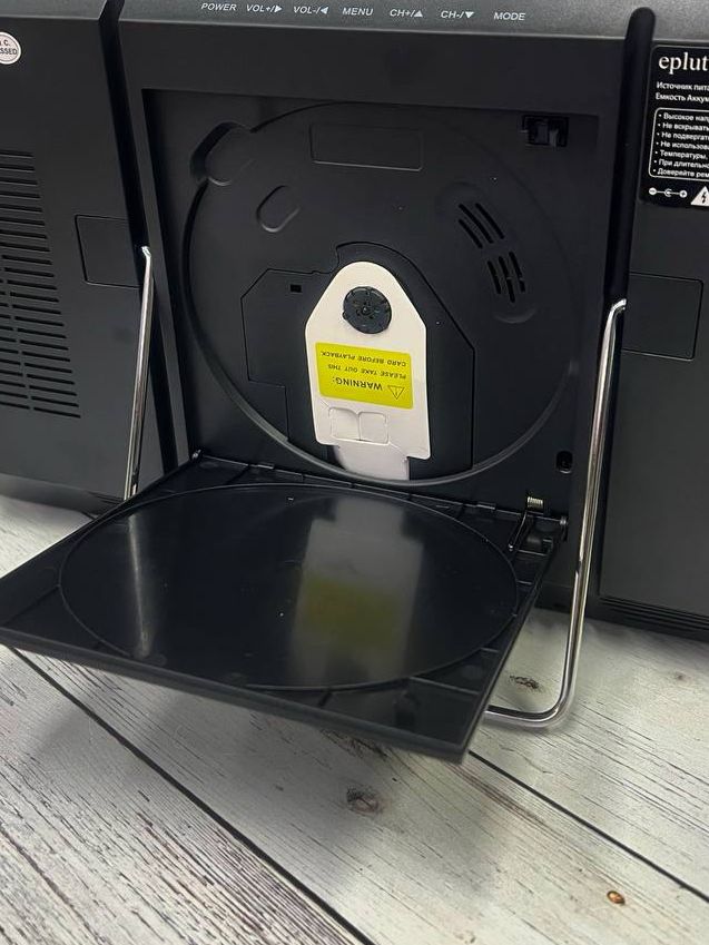 Портативный телевизор Eplutus EP-1609T 16" с встроенным DVD