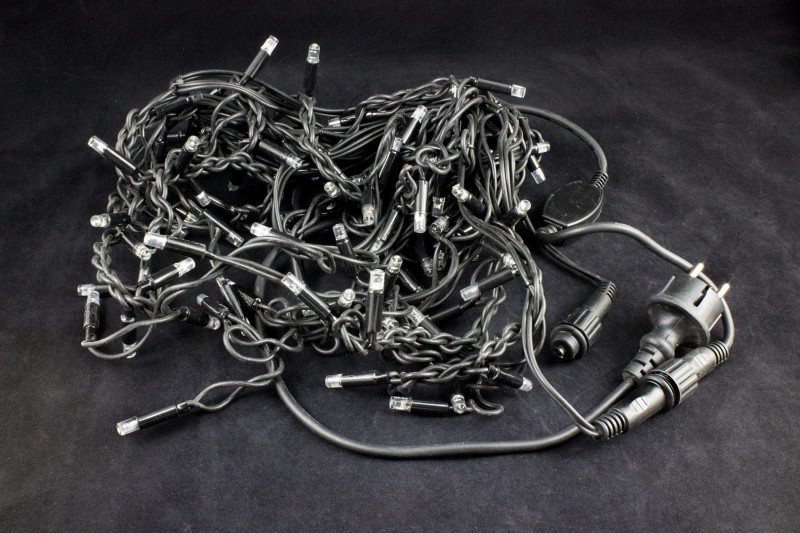 Гирлянда Бахрома уличная 3 метра IP65 120 LED мерцающая (Белый теплый) черный провод