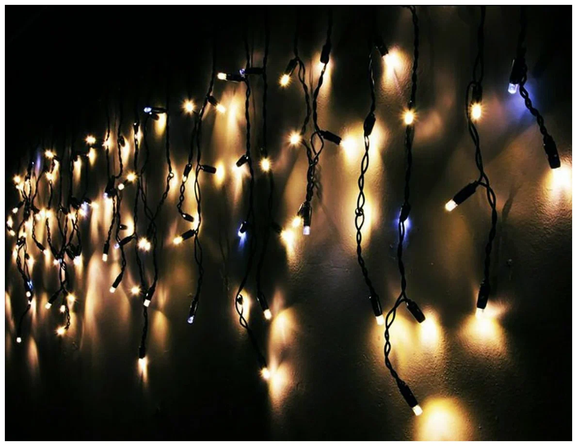 Гирлянда Бахрома уличная 3 метра IP65 120 LED мерцающая (Белый теплый) черный провод