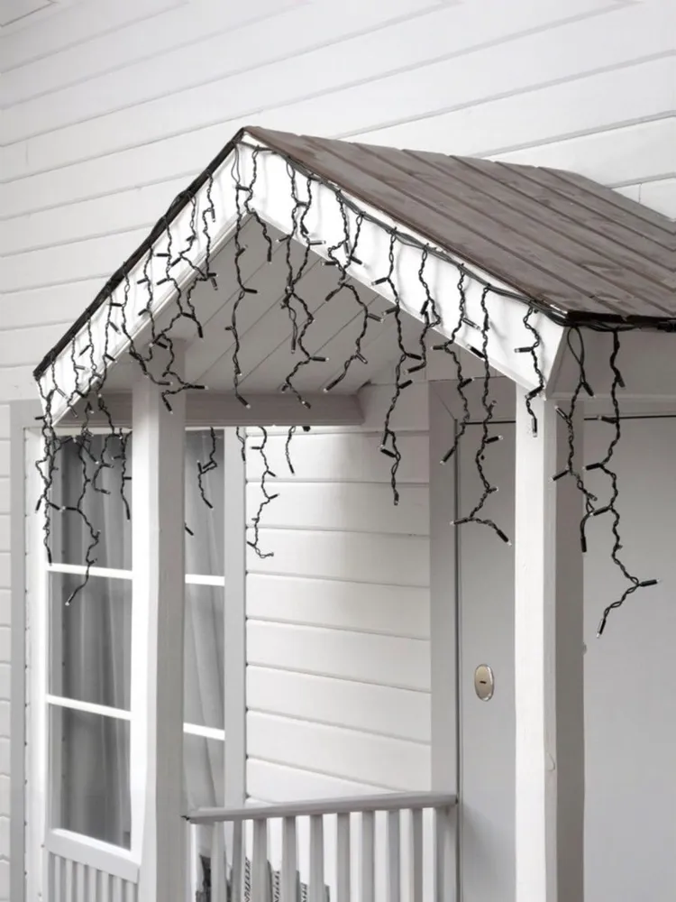 Гирлянда Бахрома уличная 12 м IP65 408 LED мерцающая (Белый теплый) черный провод каучук